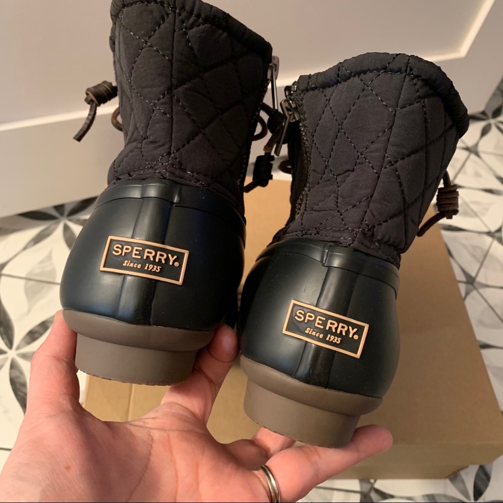 SPERRY | NIB Quilted Saltwater Classic Duck Boots in Black - SIZE W 8 only - Picture 5 of 10